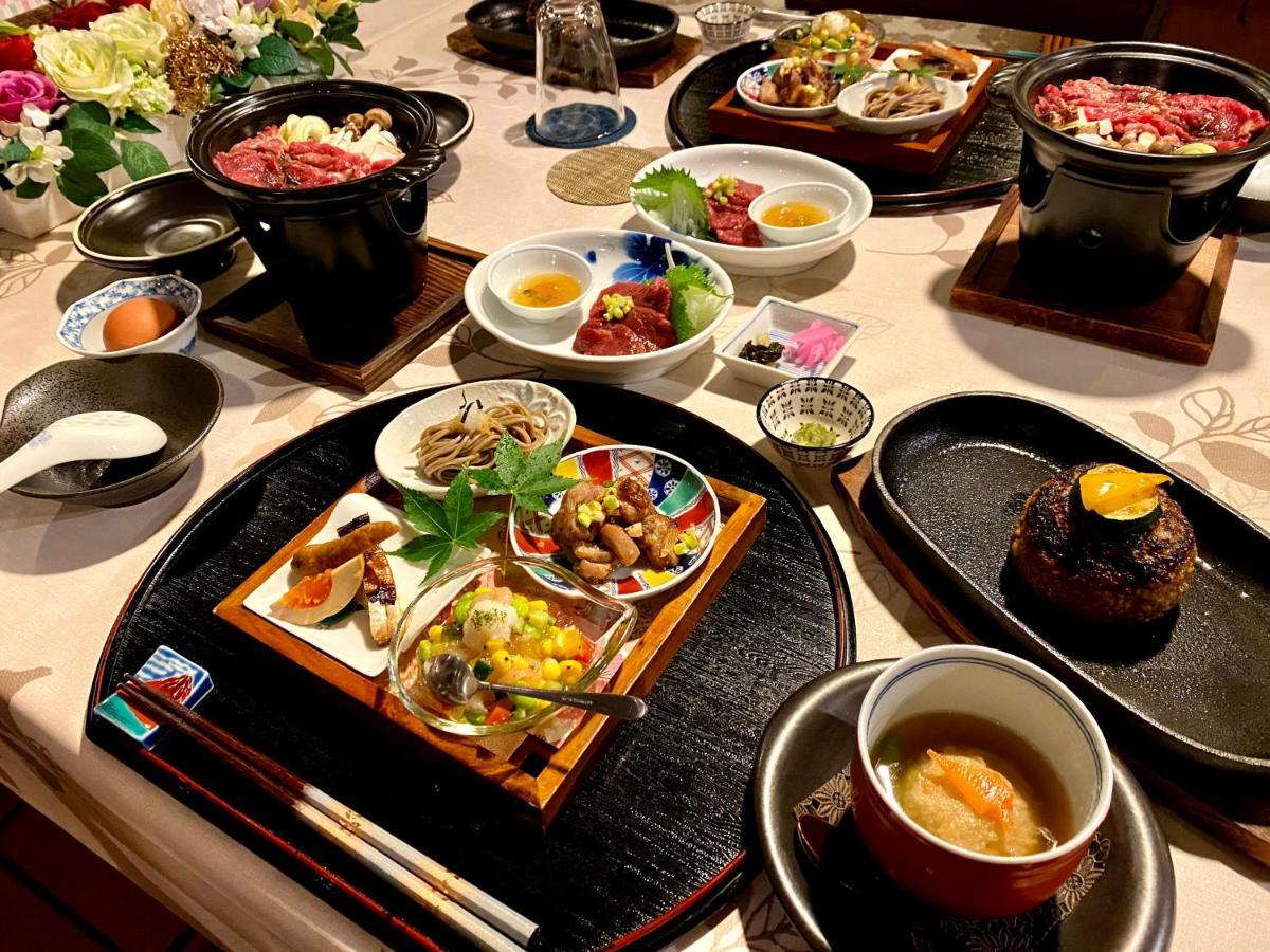 Private Hotel Rei Fujikawaguchiko Esterno foto